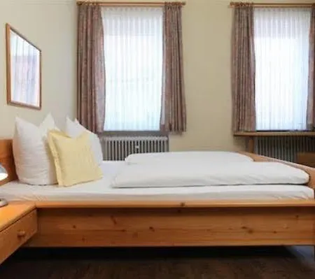 Hotel Bayerischer Hof 3*